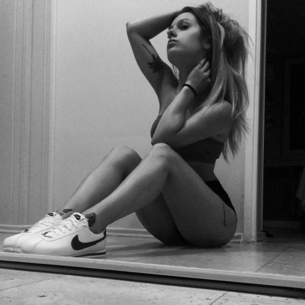 ohthose legs 50 pics 24.html - 50 HD Photos | Premium Gallery 2026