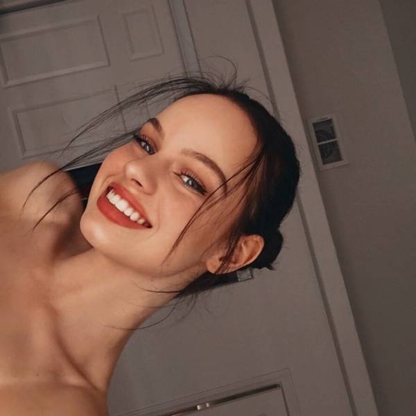 beautiful smiles 44 pics 14.html - 44 HD Photos | Premium Gallery 2026