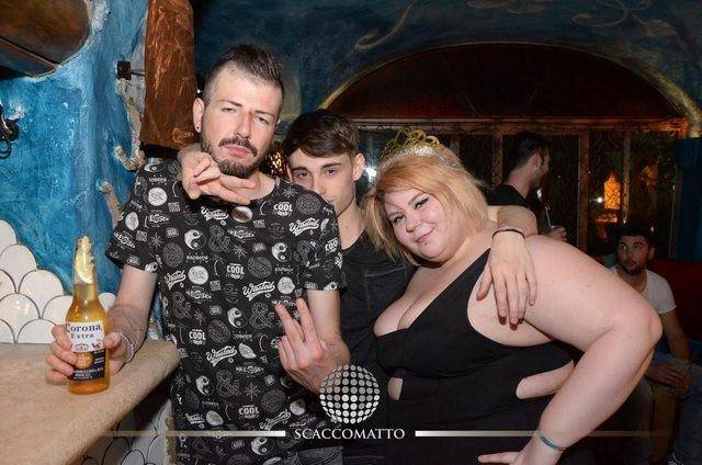 That’s How You Go Against All The Beauty Standards!