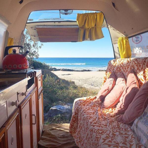 Mobile House Is A Paradise On Wheels