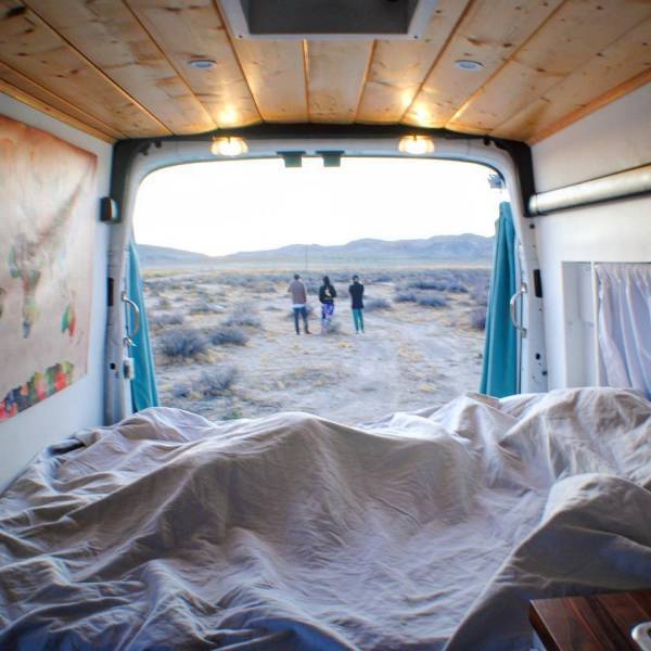 Mobile House Is A Paradise On Wheels