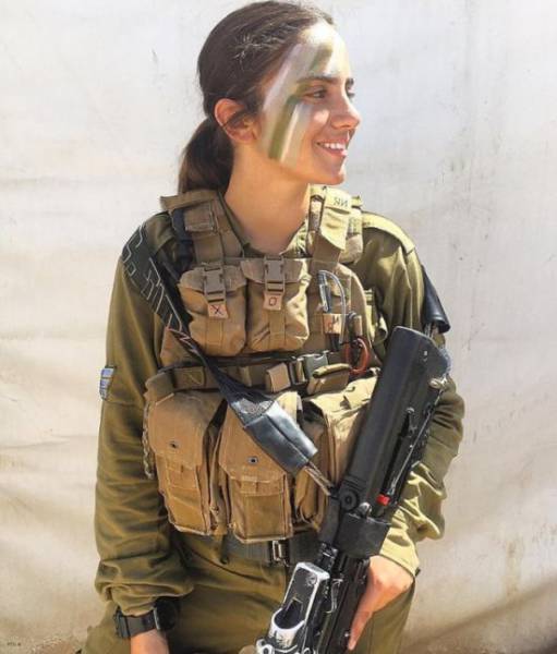 Israeli Army’s Best Weapon – Smoking Hot Bombs