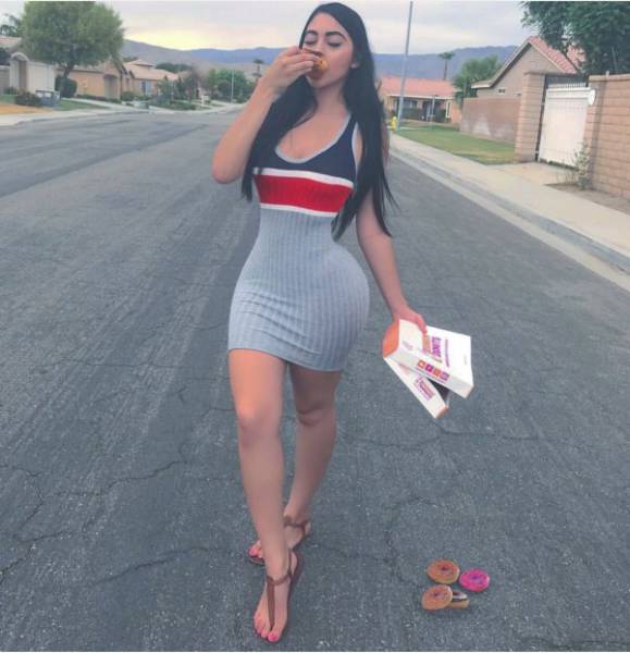 These Hip:Waist Ratios Are Too Good To Be Real