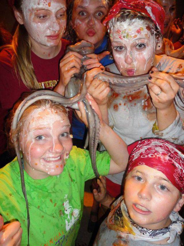 Hard-to-explain WTF Photos