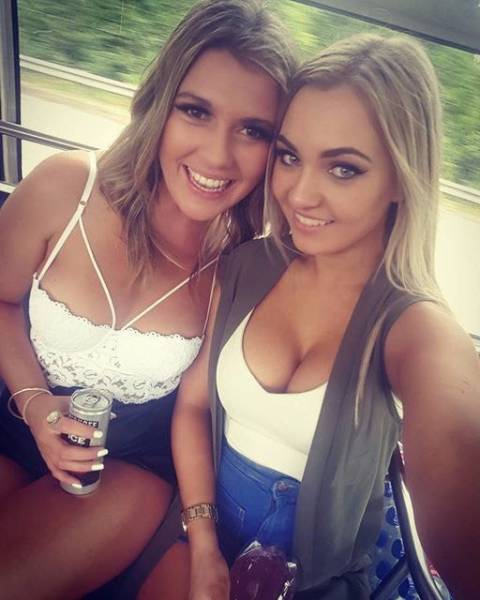 Sweetest Best Friends Out There