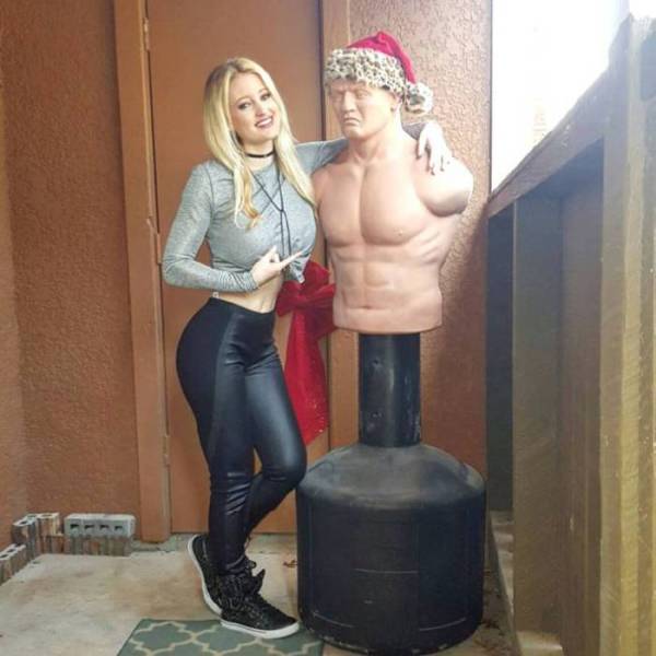 This Detention Officer Can Bust Just About Any Man