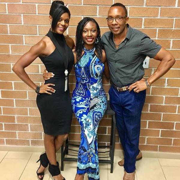 Who Is Mother And Who Is Daughter Here?!