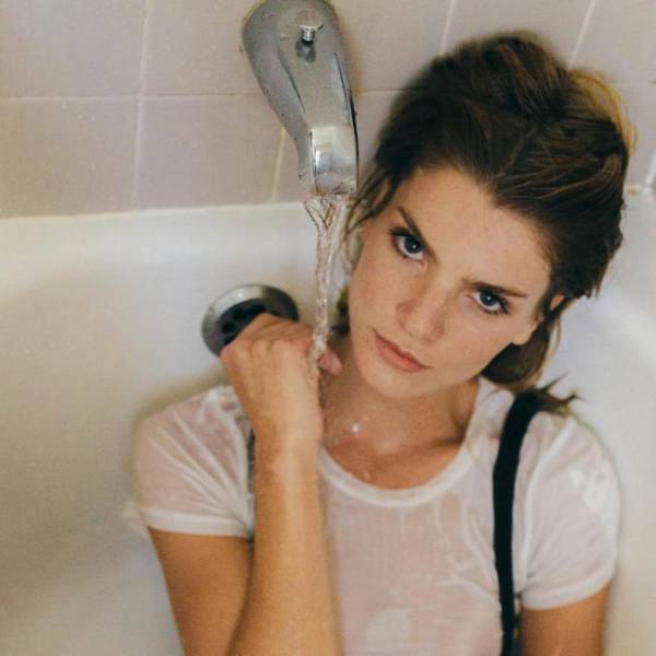 Girls Are Better When Covered In Liquids