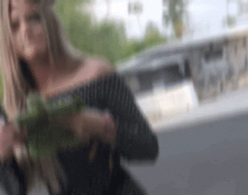 GIFs of Really Hot Girls