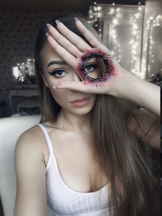 This Lithuanian Girl Has Perfected Her Scary Makeup Skills!
