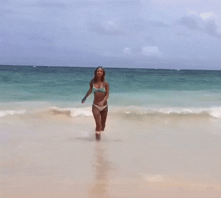 GIFs of Really Hot Girls