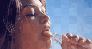 GIFs of Really Hot Girls