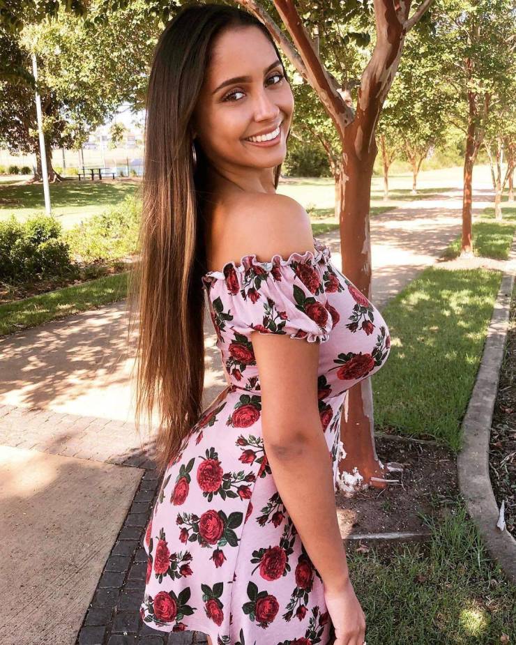 oh my those tight dresses 56 pics 8.html - 56 HD Photos | Premium Gallery 2019