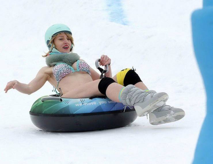 Girls Having A Ton Of Fun