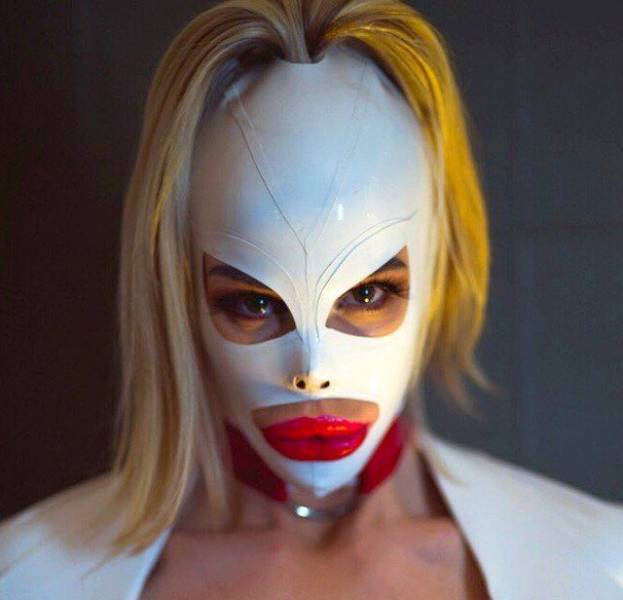 There Are Many Kinds Of Girls...