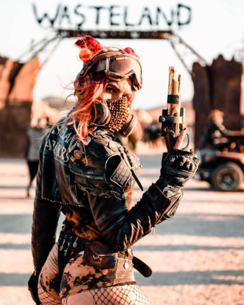 Welcome To “Wasteland”, Where Everything Is From “Mad Max”