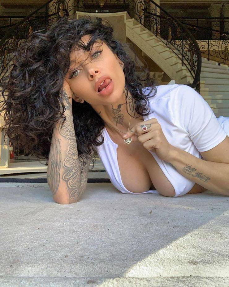 Hot And Hardcore Tattooed Girls