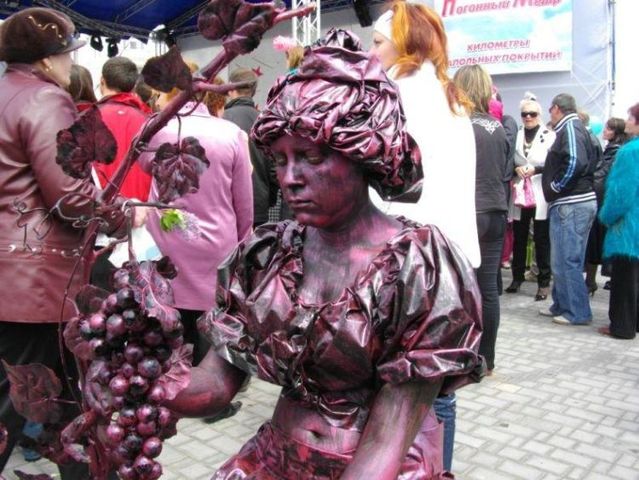 Living Statues Championship (30 pics)