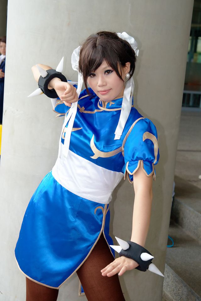 Beautiful Street Fighter Costumes (45 pics)