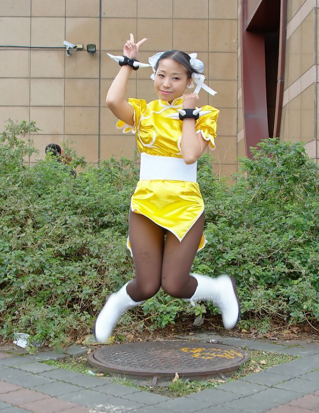 Beautiful Street Fighter Costumes (45 pics)