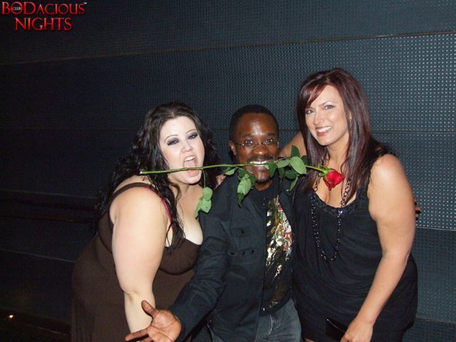 Night Clubs For Overweight People. Part 2 (47 pics)