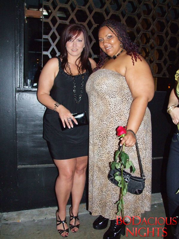 Night Clubs For Overweight People. Part 2 (47 pics)