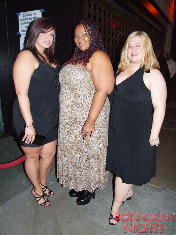 Night Clubs For Overweight People. Part 2 (47 pics)