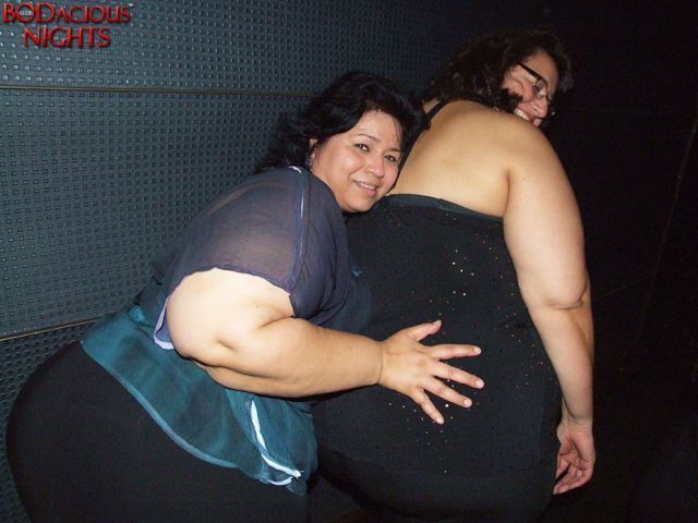Night Clubs For Overweight People. Part 2 (47 pics)
