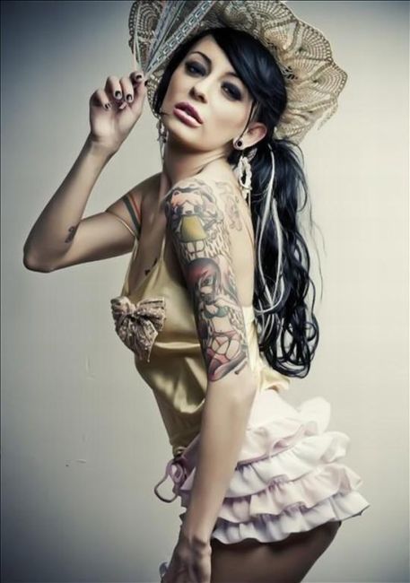 Compilation of Girls with Tattoos. Part 2 (33 pics)
