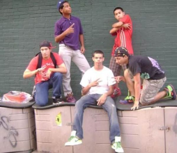 Internet Gangstas… (45 pics)