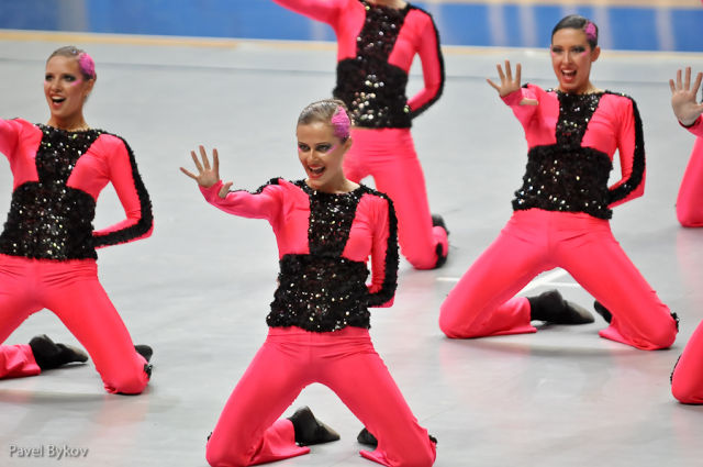 Russian Cheerleading Championship 2010 (38 pics)