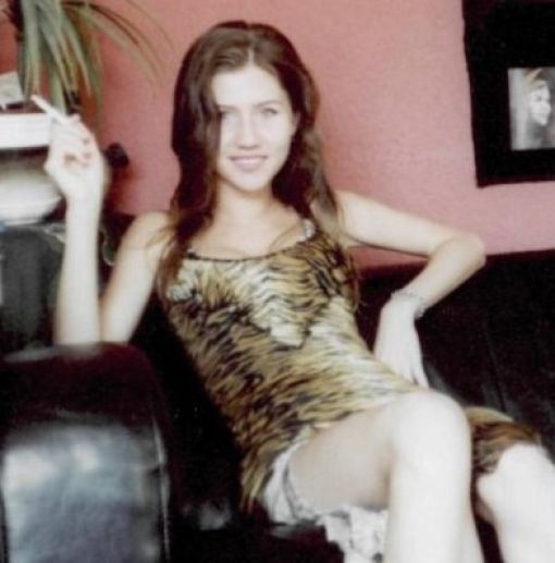 Modern Russian Spy Is a Femme Fatale (18 pics)