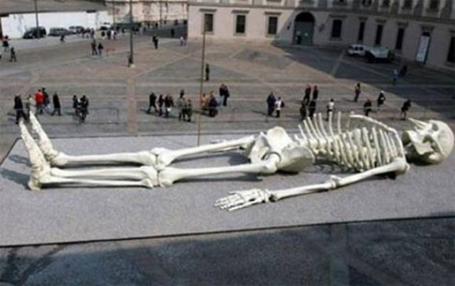 Awesome Giant Sculptures (31 pics)