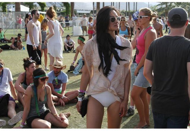 Summer Girls (79 pics)