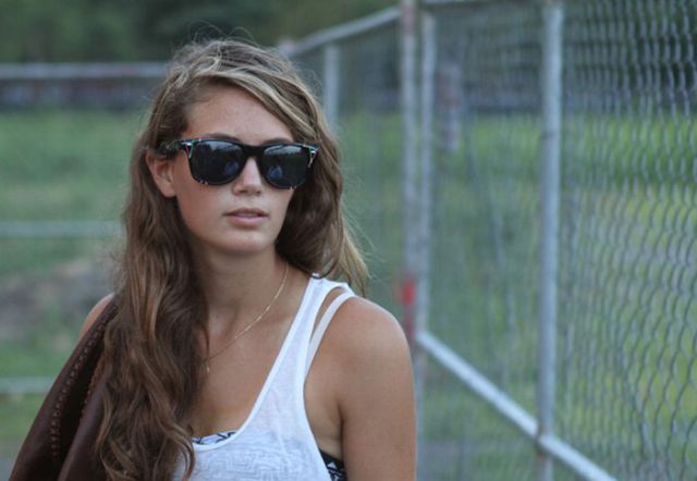 Summer Girls (79 pics)