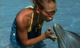 Jessica Alba Sexy Gifs (15 gifs)