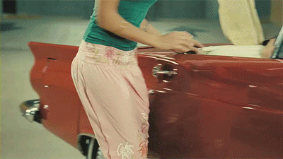 Jessica Alba Sexy Gifs (15 gifs)