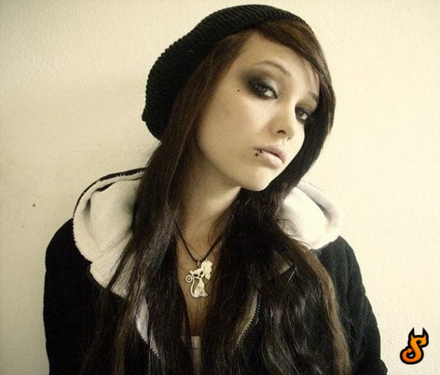 new selection with emo girls 35 pics 2.html - 35 HD Photos | Premium Gallery 2010