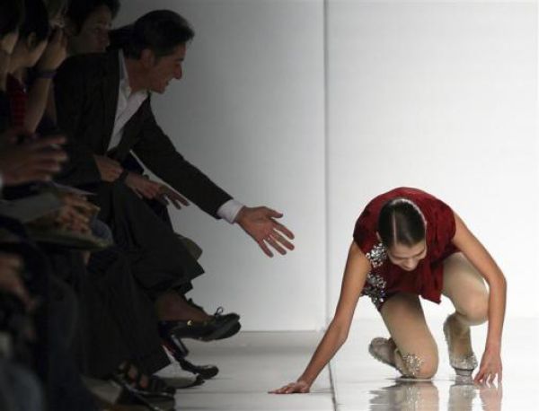 Embarrassing Shots of Models Falling