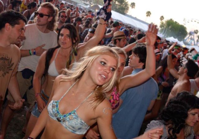 Coachella Music Festival: Half Naked Hot Young White Chicks Dancing