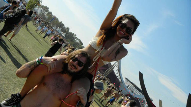 Coachella Music Festival: Half Naked Hot Young White Chicks Dancing
