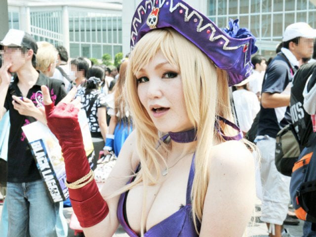 Sexy Cosplay Girls from Comiket. Part 2