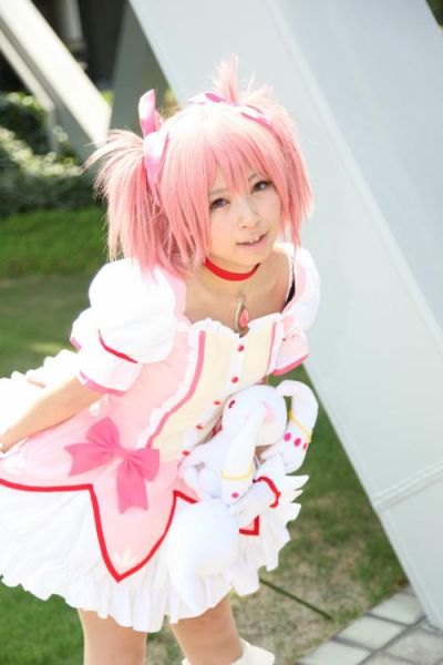 Sexy Cosplay Girls from Comiket. Part 2