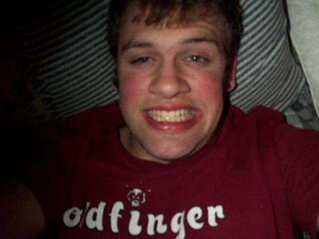 Hilarious Drunk Off Their Ass Photos