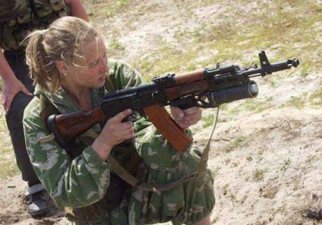 Girls with Guns - Could It Be Any Hotter?