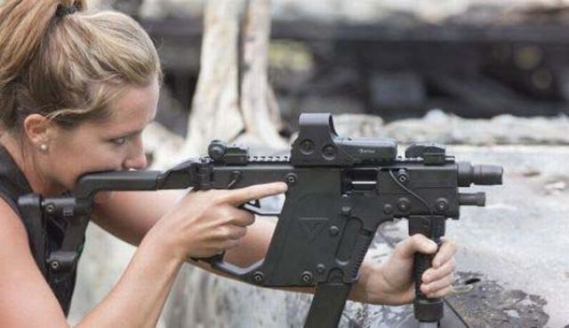 Girls with Guns - Could It Be Any Hotter?
