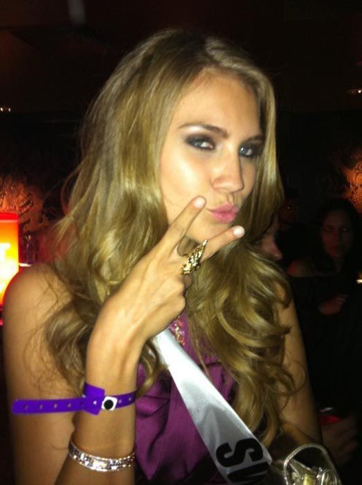 Funny Faces By Gorgeous Miss Universe Contestants