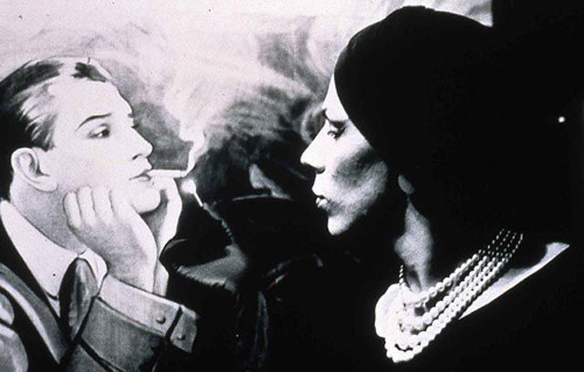 Photo Remakes of Famous Paintings