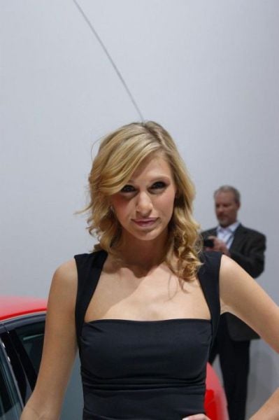 Detroit Auto Show Babes