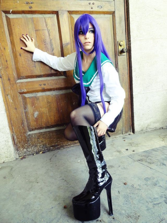 Time to See Some Hot Cosplay Girls